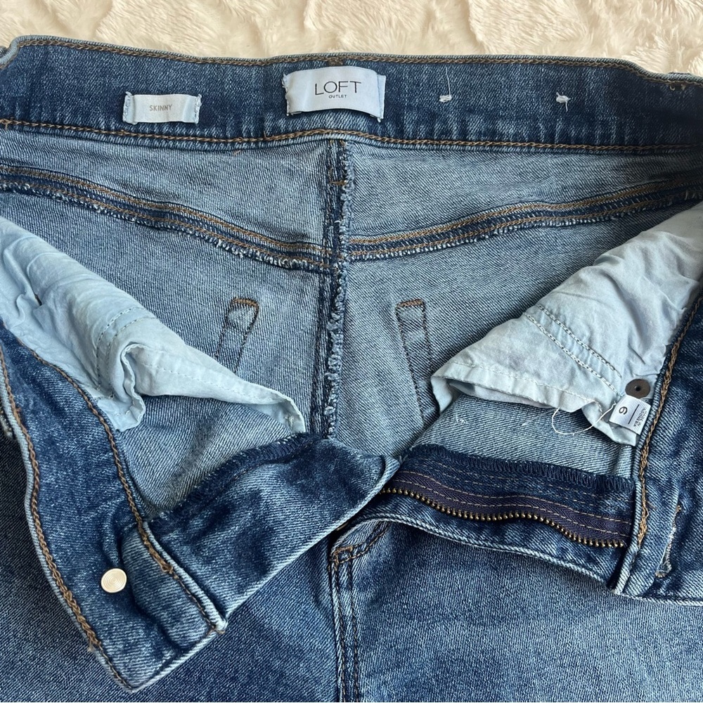 LOFT Women's Size 6 Light Blue Skinny Jeans - Stretch Denim Ruffle Pockets - Picture 4 of 5
